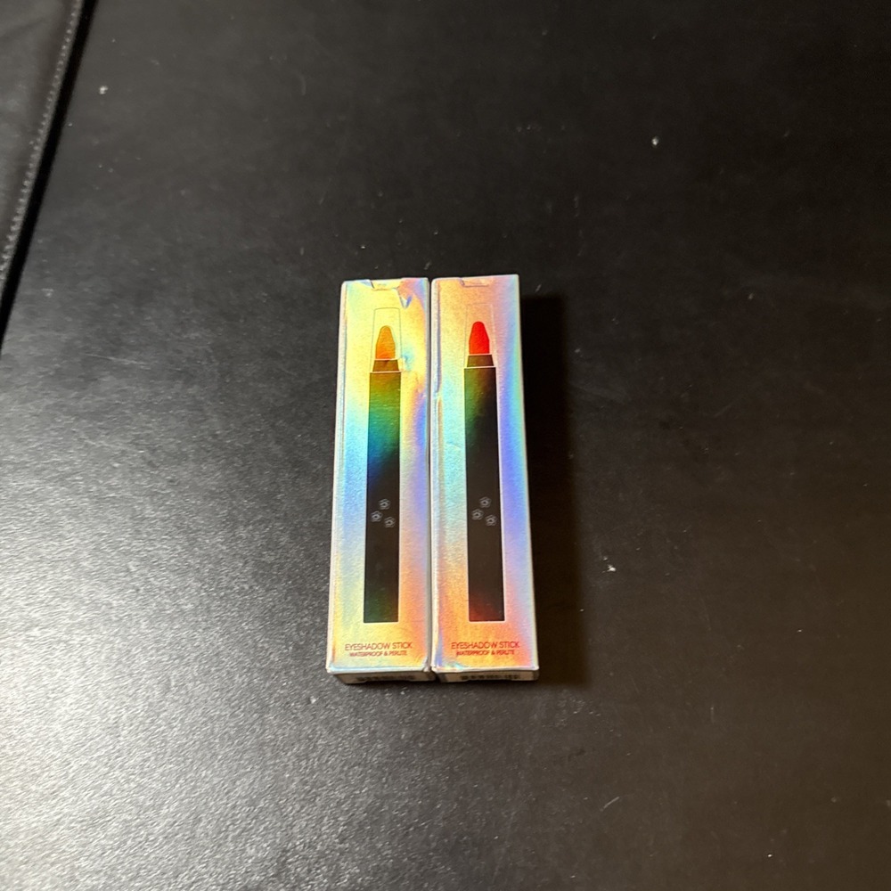 New Sealed Eyeshadow Sticks 2 Pc Cocoa Shimmer & Smoky Amethyst Waterproof DNM B - Picture 4 of 4